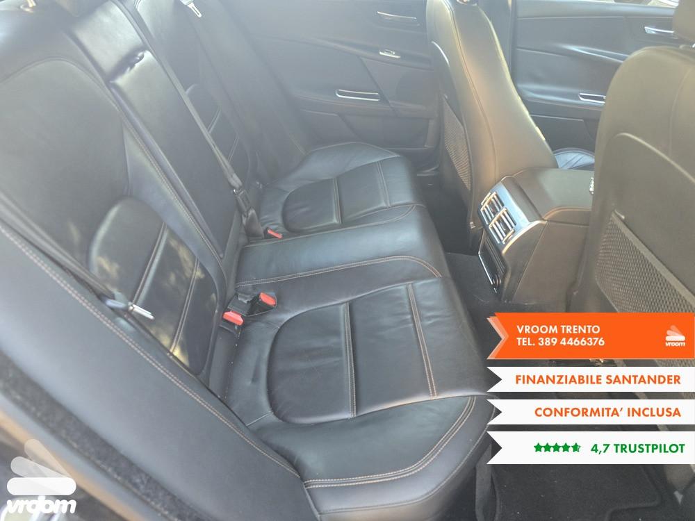 JAGUAR XE (X760) XE 2.0 D Turbo 180CV...
