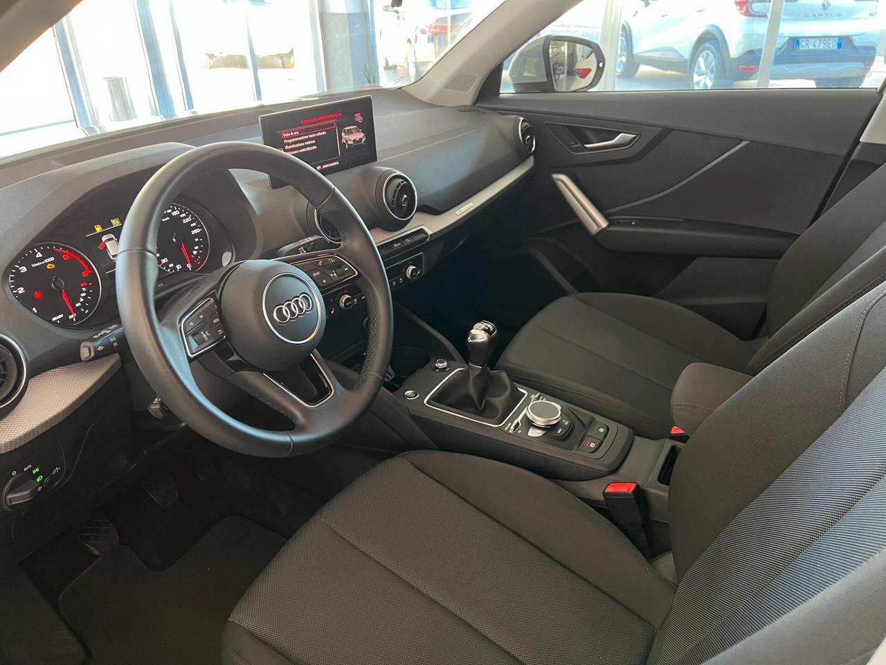Audi Q2 30 TDI Business