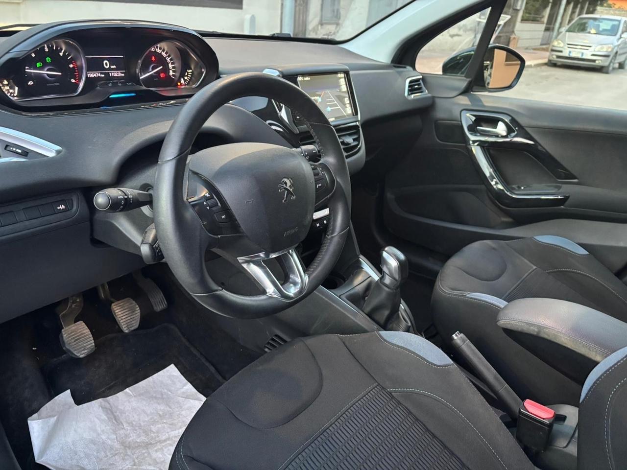 Peugeot 208 1.4 HDi 68 CV 5 porte Allure