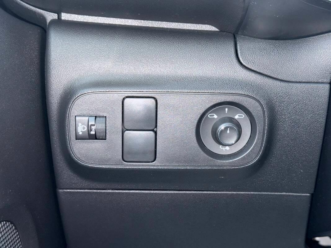 Citroen C3 1.2 puretech Feel s&s 83cv Con NAVIGATORE