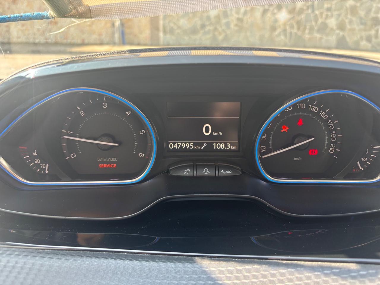 Peugeot 2008 1.6 e-HDi 92 CV Stop&Start Allure