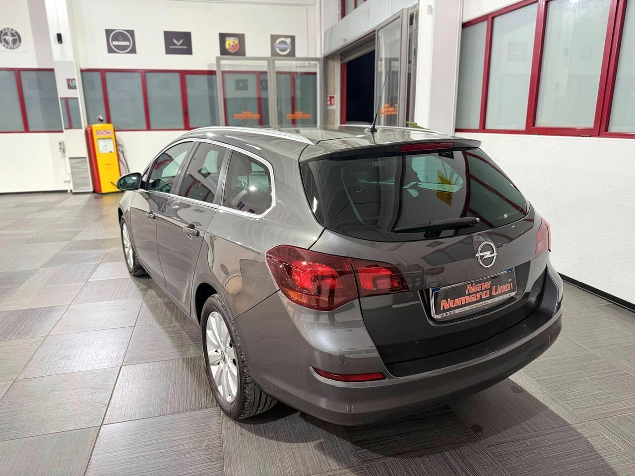 Opel Astra 1.7 Cdti 110cv cosmo tourer 2012