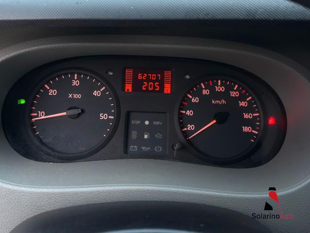 RENAULT Master master T35 2.5 dci 100cv p.l. t.rialzato