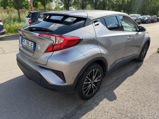 TOYOTA C-HR 1.8 Hybrid E-CVT
