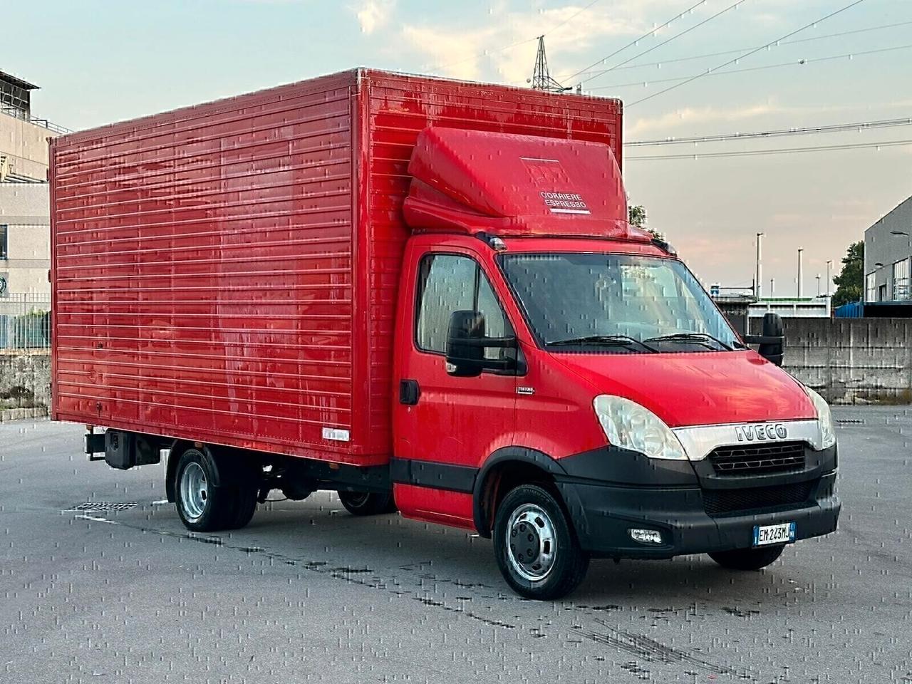 IVECO DAILY con 245.000km SUPER PREZZO!