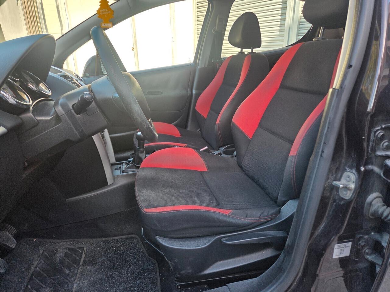 Peugeot 207 1.4 HDi 70CV 5p. Energie