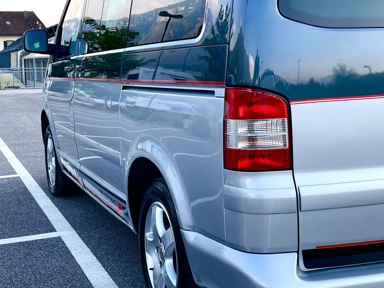Multivan 2.5 TDI/174CV 4motion (4x4) 7posti,manuale 6m.