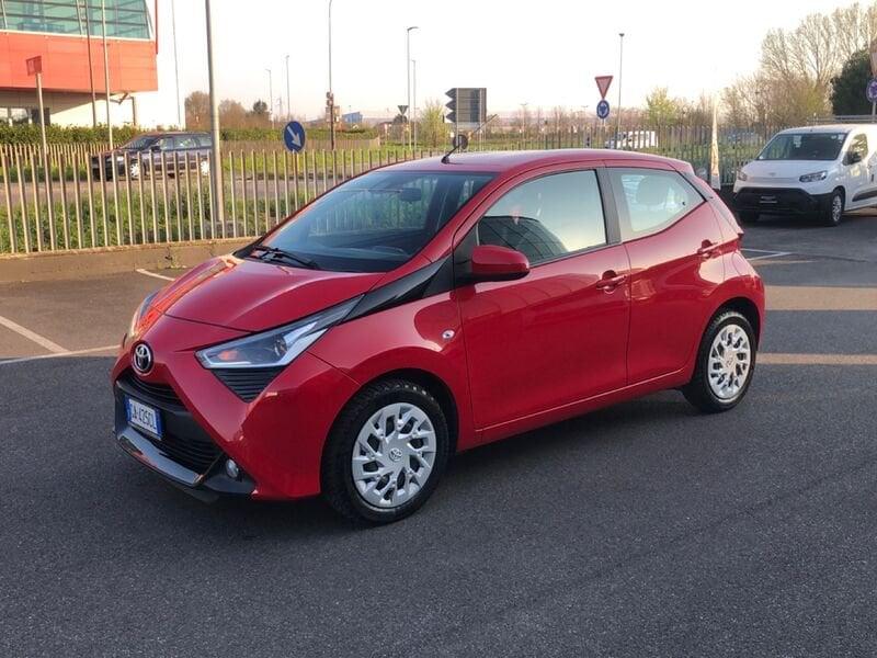 Toyota Aygo 1.0 VVT-i x-play