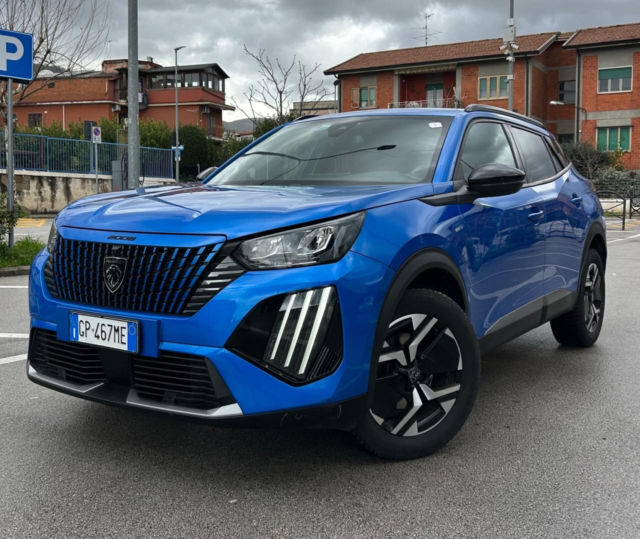 Peugeot 2008 BlueHDi 130 EAT8 GT - 2023