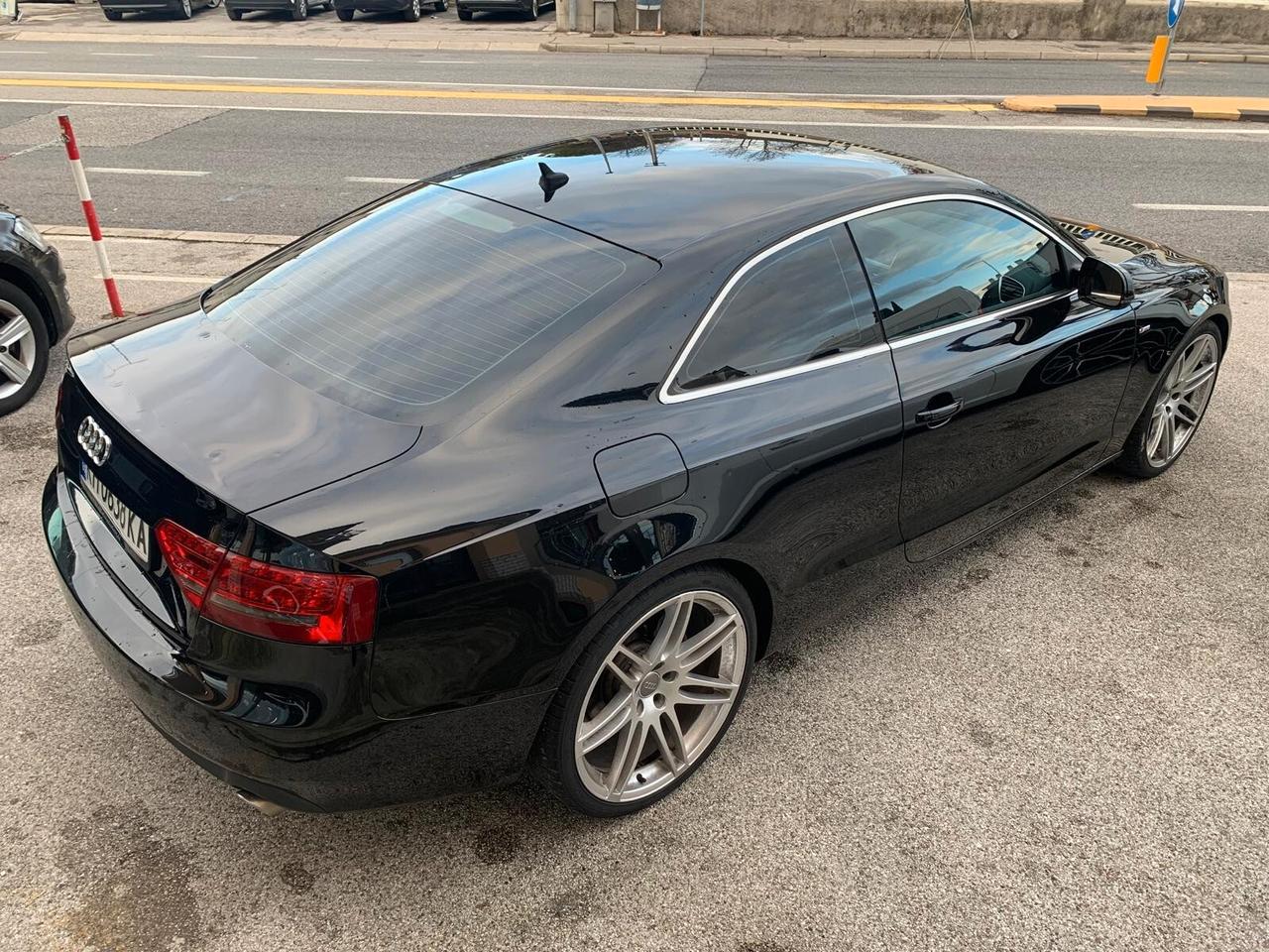 Audi A5 3.0 V6 TDI quattro S-tronic S-line