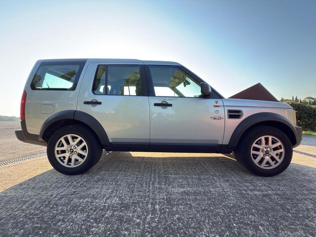 Land Rover Discovery 3 2.7 TDV6 HSE
