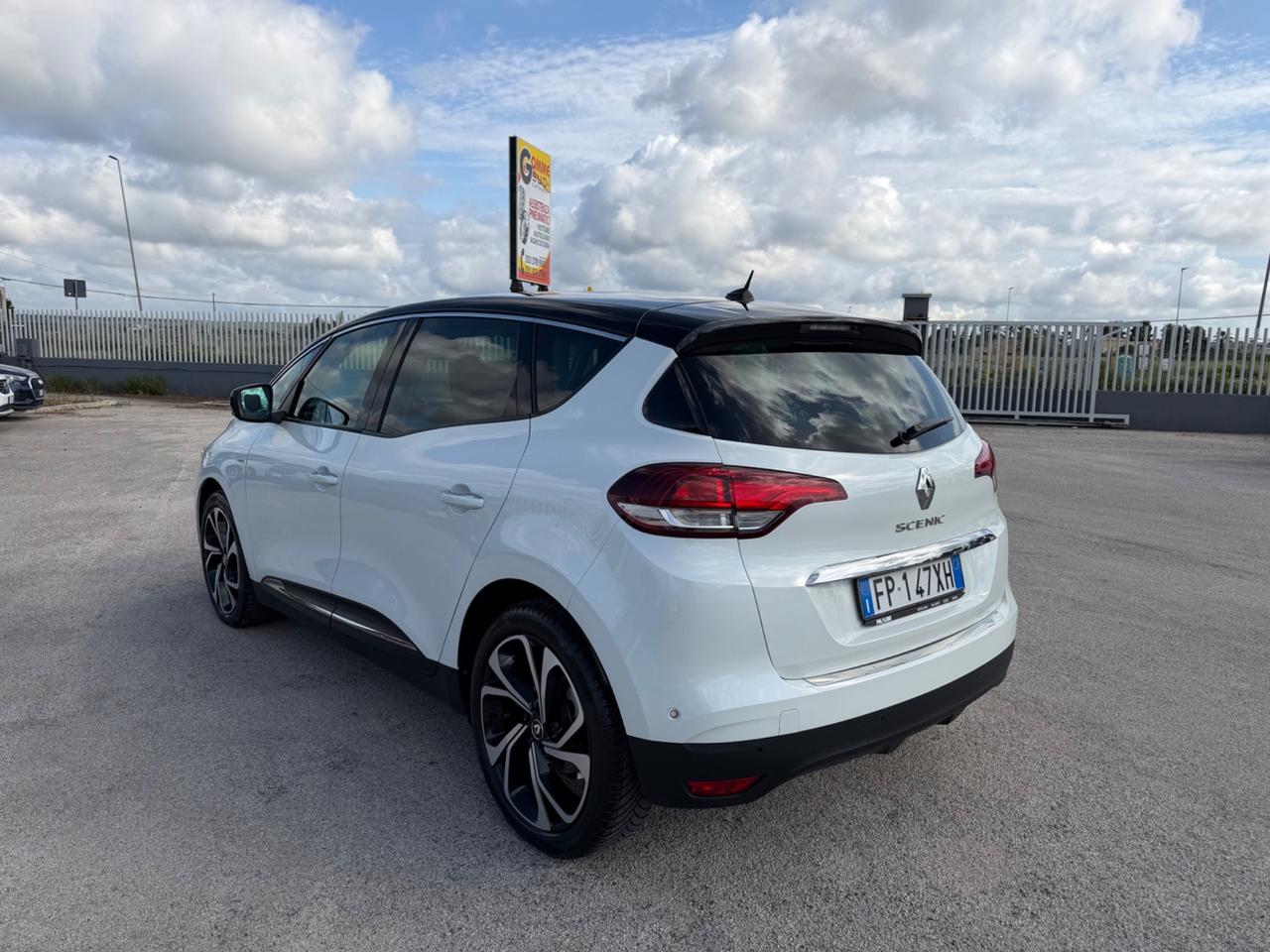 RENAULT SCENIC 1.6 DCI 130 BOSE FULL PERLATA MY18