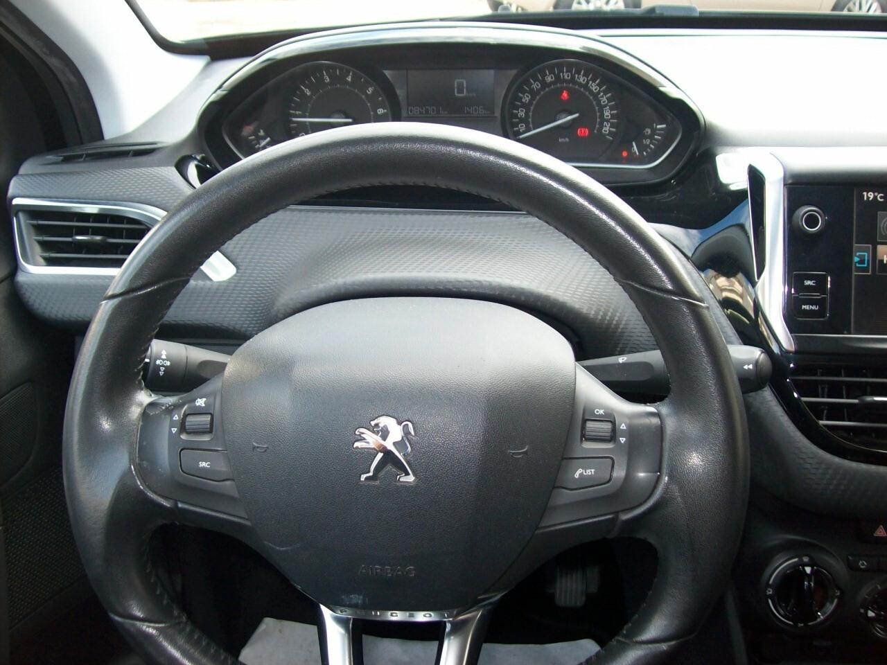 Peugeot 2008 1.2 PureTech 82CV Business