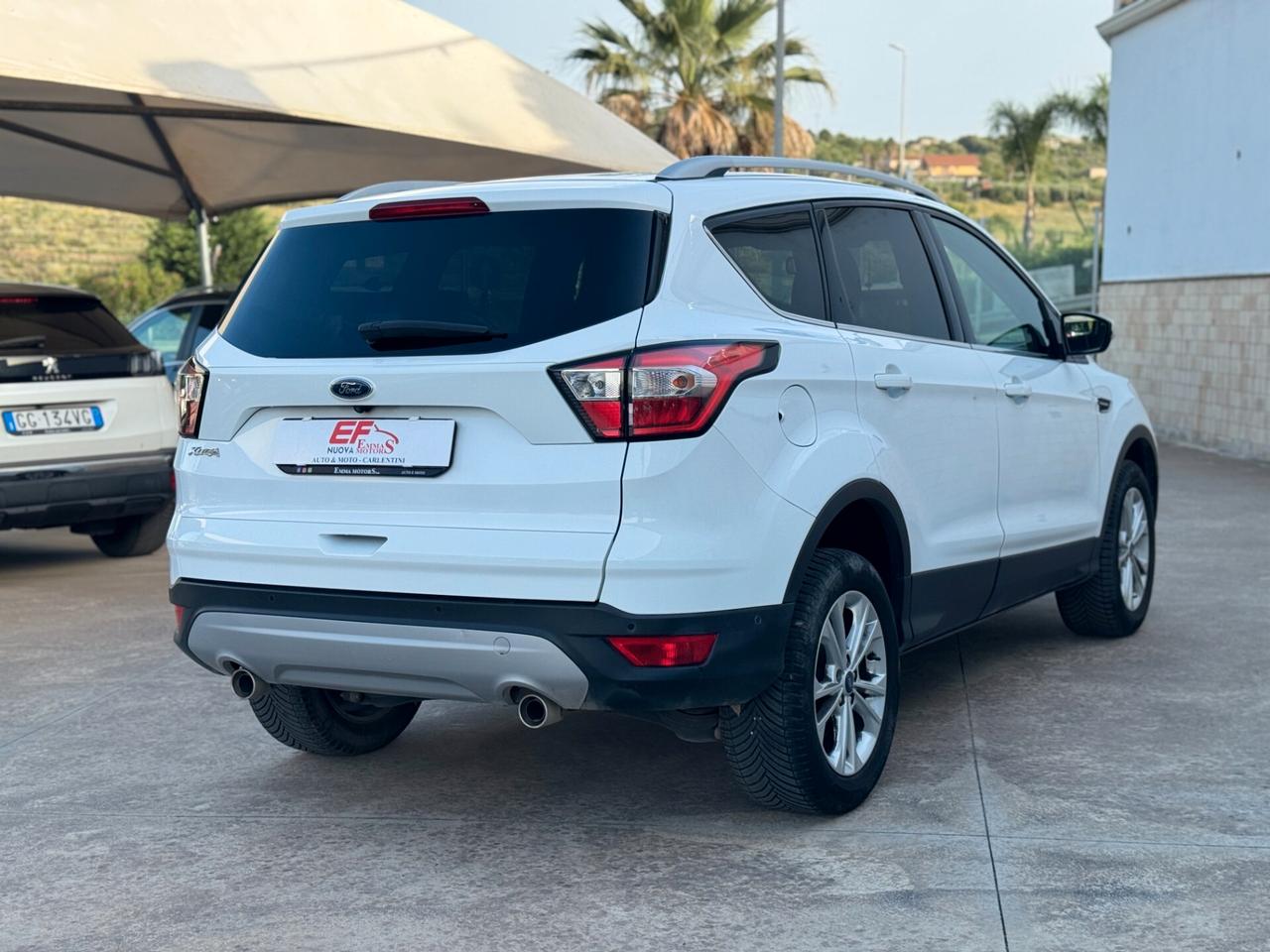 Ford Kuga 2.0 TDCI 150 CV S&S 2WD Titanium