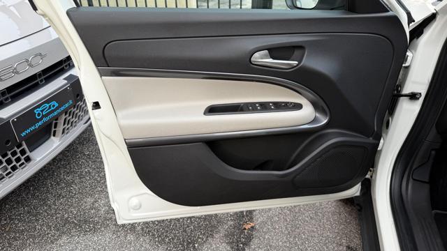 FIAT 600 HYBRID1.2 110CV DCT MHEV LA PRIMA*24M.G*CAM.360°**