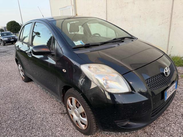 TOYOTA Yaris 1.0 5p Now senza nessun lavoro da fare