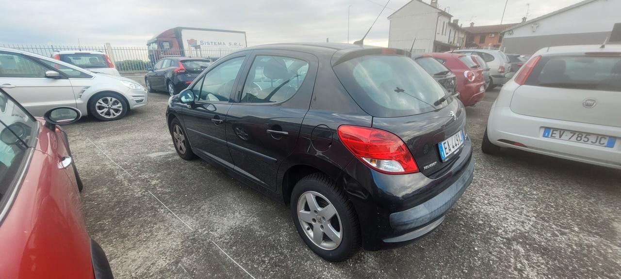 Peugeot 207 1.4 VTi 95CV 5p. XS