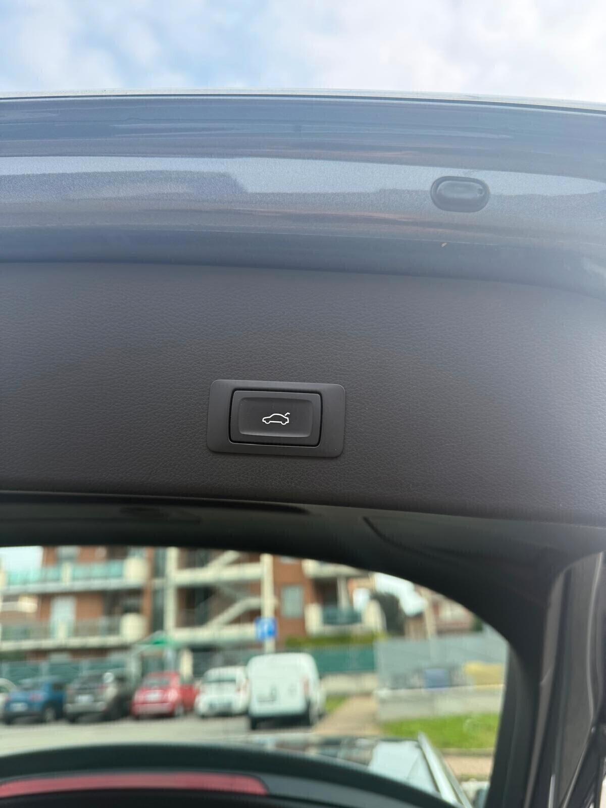 Audi A6 Avant 2.0 TDI 190 CV ultra Business Plus S LINE