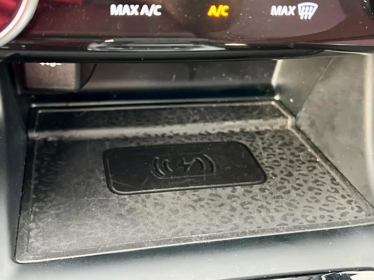 Jaguar E-Pace 2.0D I4 204 CV AWD Auto R-Dynamic HSE