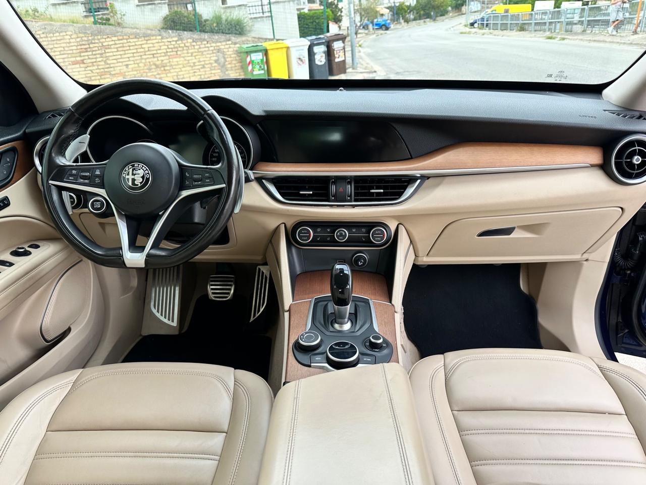 Alfa Romeo Stelvio 2.2 Turbodiesel 210 CV AT8 Q4 Executive