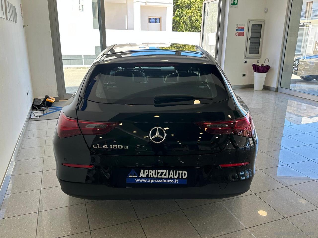 MERCEDES-BENZ CLA 180 d Aut. Shooting Brake Advanced