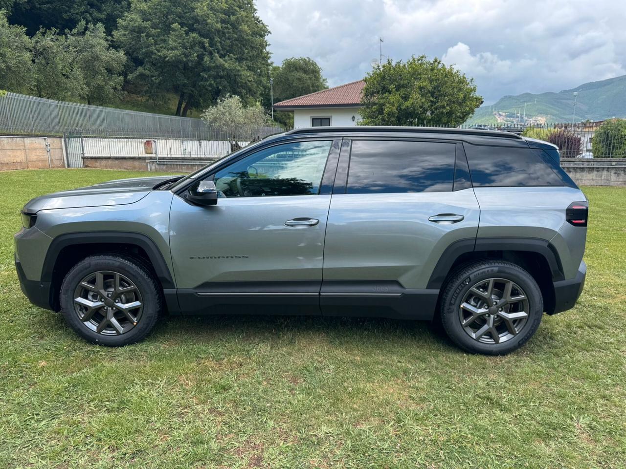 Jeep Compass 1.2 Turbo 48V Hybrid First Edition