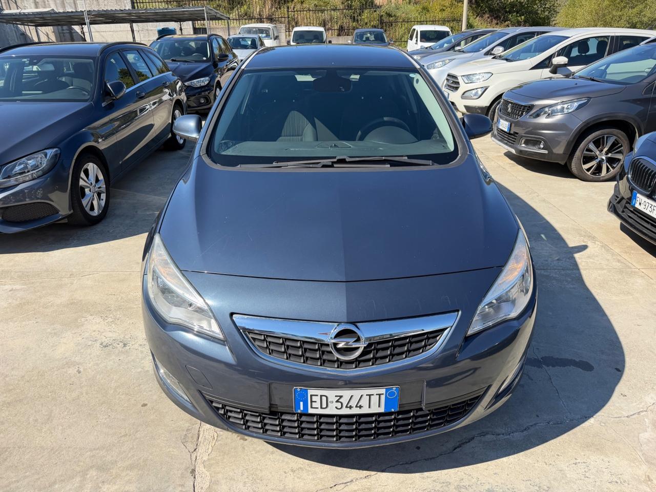Opel Astra 1.7 CDTI 110CV 5 porte Cosmo / 174.000KM