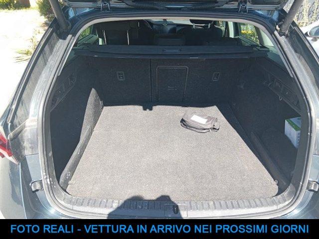 SKODA Octavia Wagon 1.5 G-TEC DSG Executive LED, Navi, Vetri osc