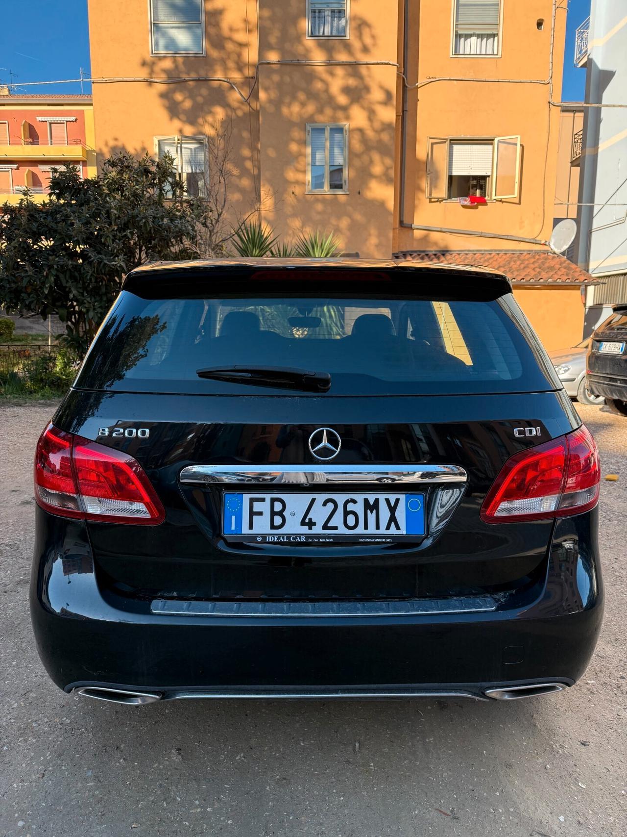 Mercedes-benz B 200 d Business
