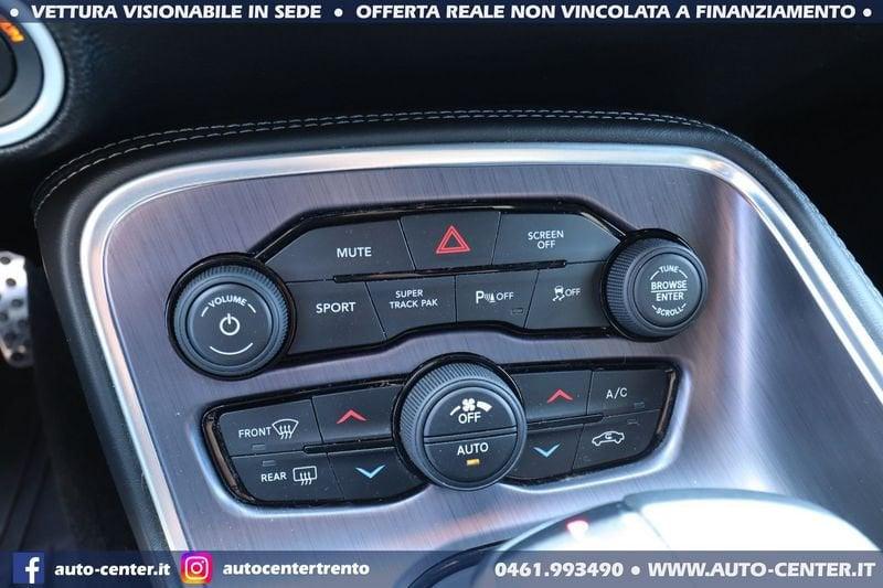 Dodge Challenger 3.6 V6 AT8 SXT *EUROPEA