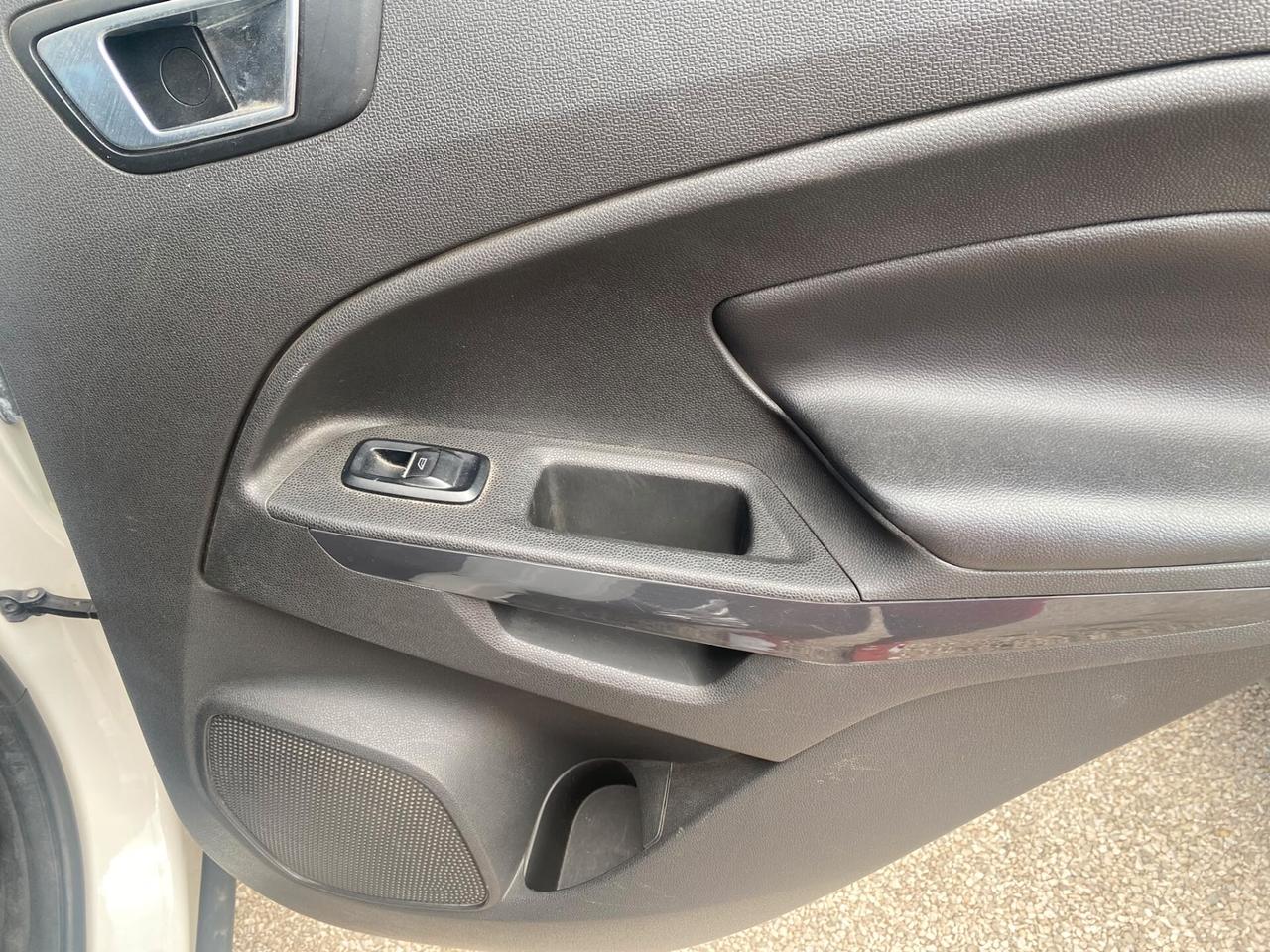 Ford EcoSport 1.5 TDCi 95 CV Titanium