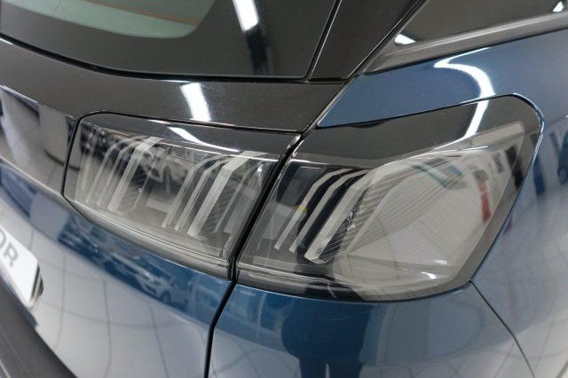 PEUGEOT 3008 BlueHDi 130 S&S EAT8 Active Business