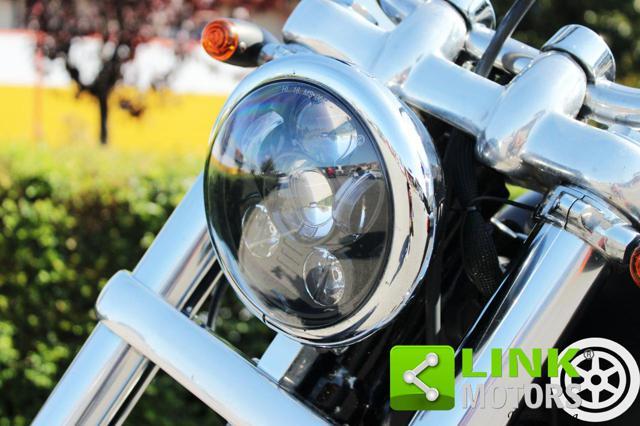 HARLEY-DAVIDSON 1584 Dyna Street Bob FXDB