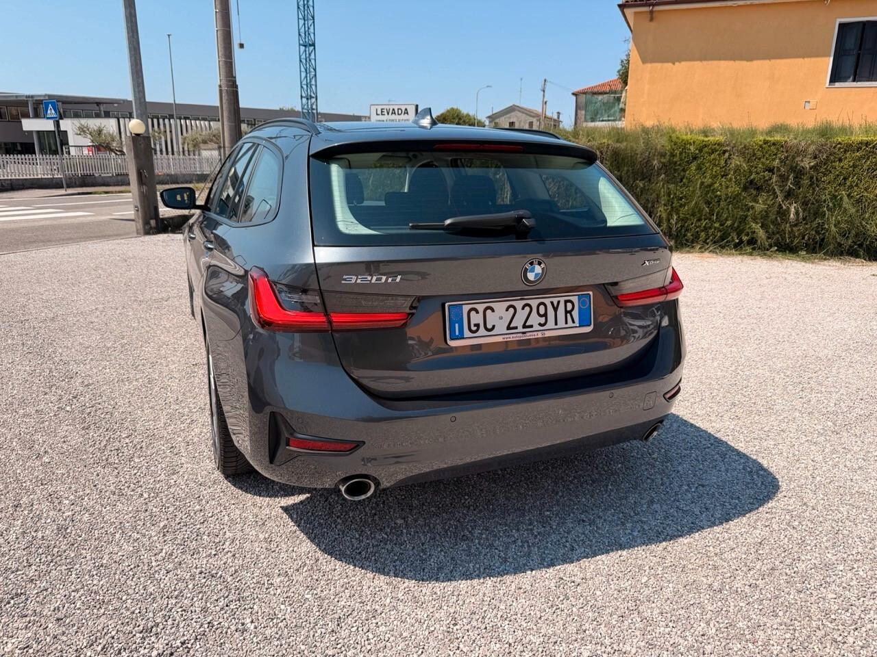 Bmw 320 d Touring mhev 48V Xdrive Business Advantage auto