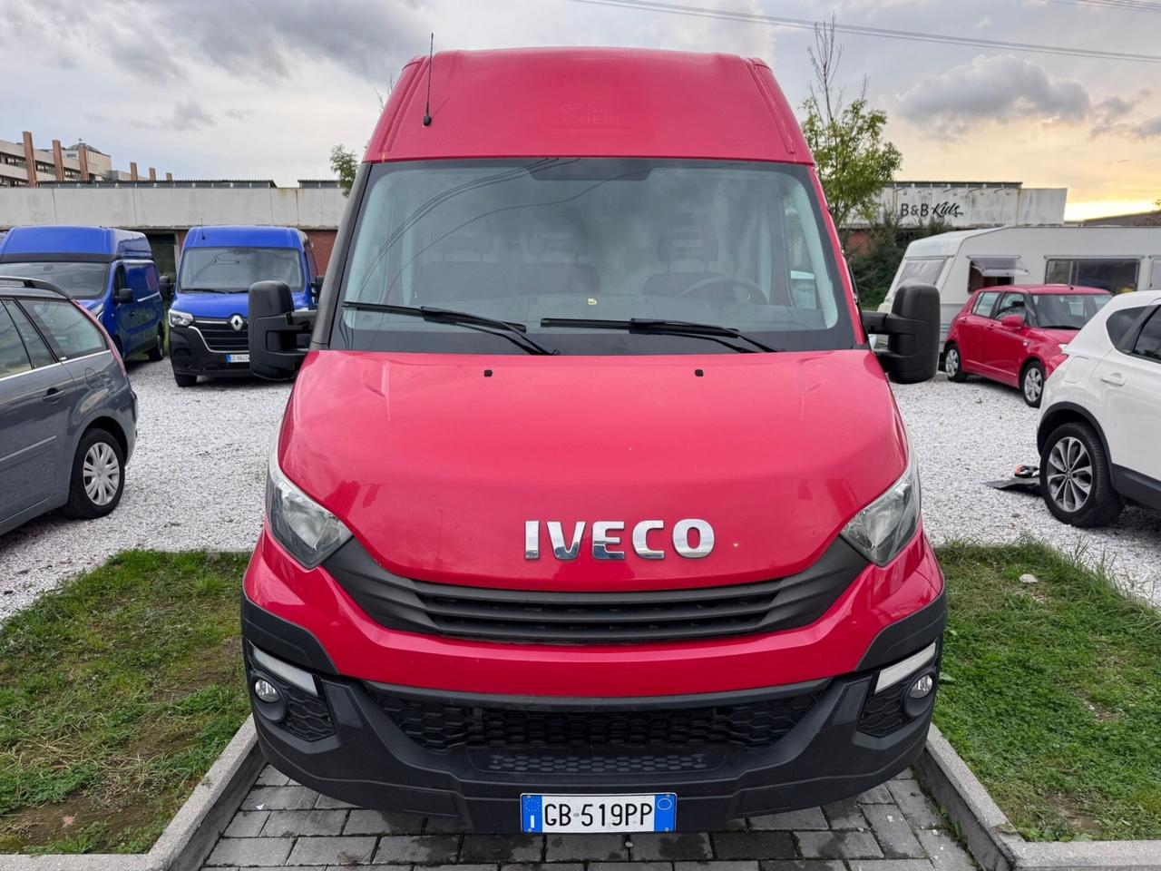 Iveco Daily 2.3 115CV 35-120 Iva Compresa