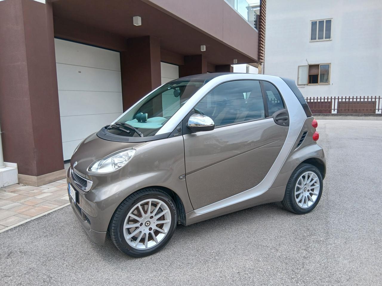 Smart ForTwo 1000 62 kW coupé passion cambio Automatico sequenziale