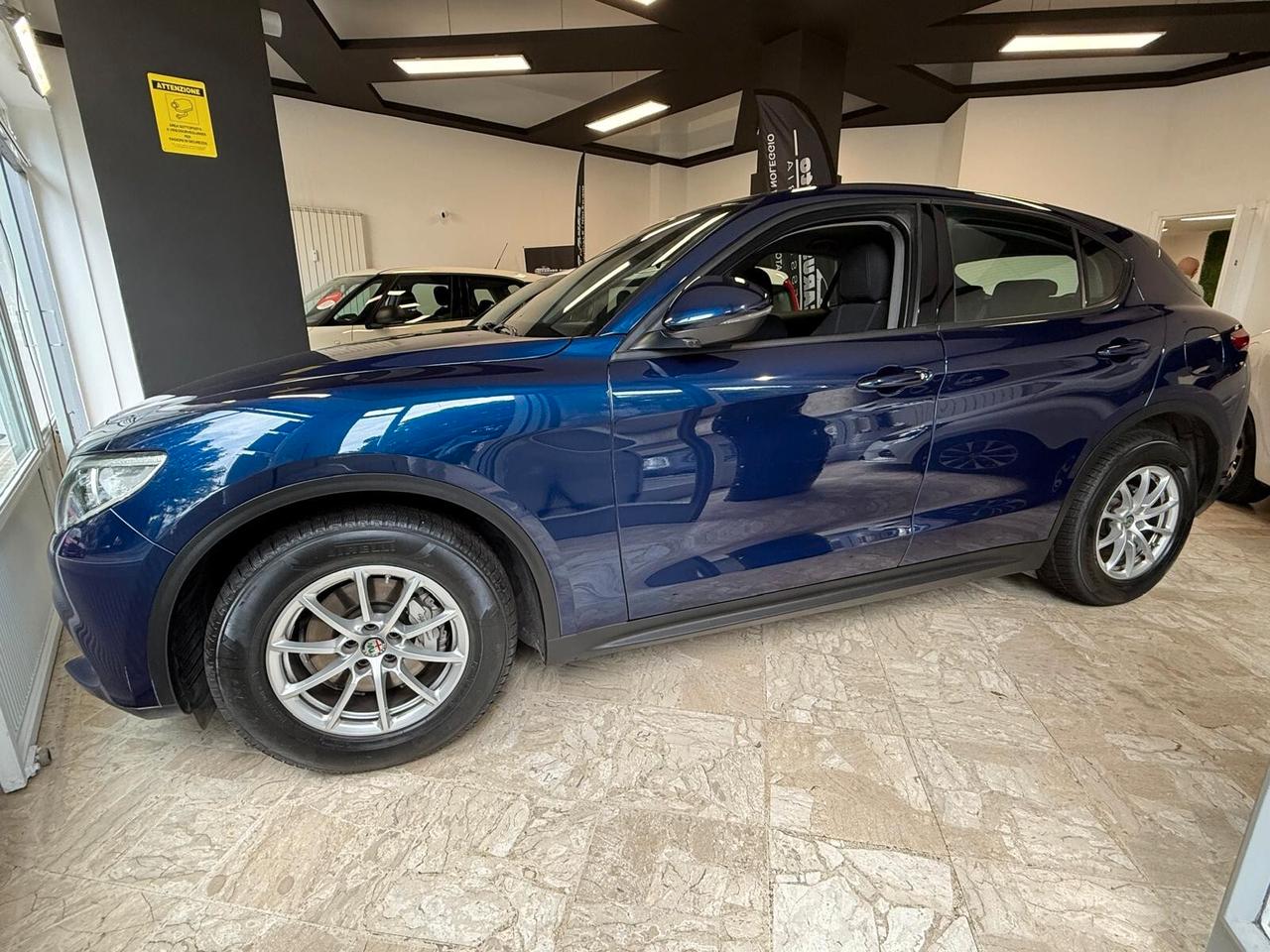 Alfa Romeo Stelvio 2.2 Turbodiesel 160 CV AT8 RWD Business