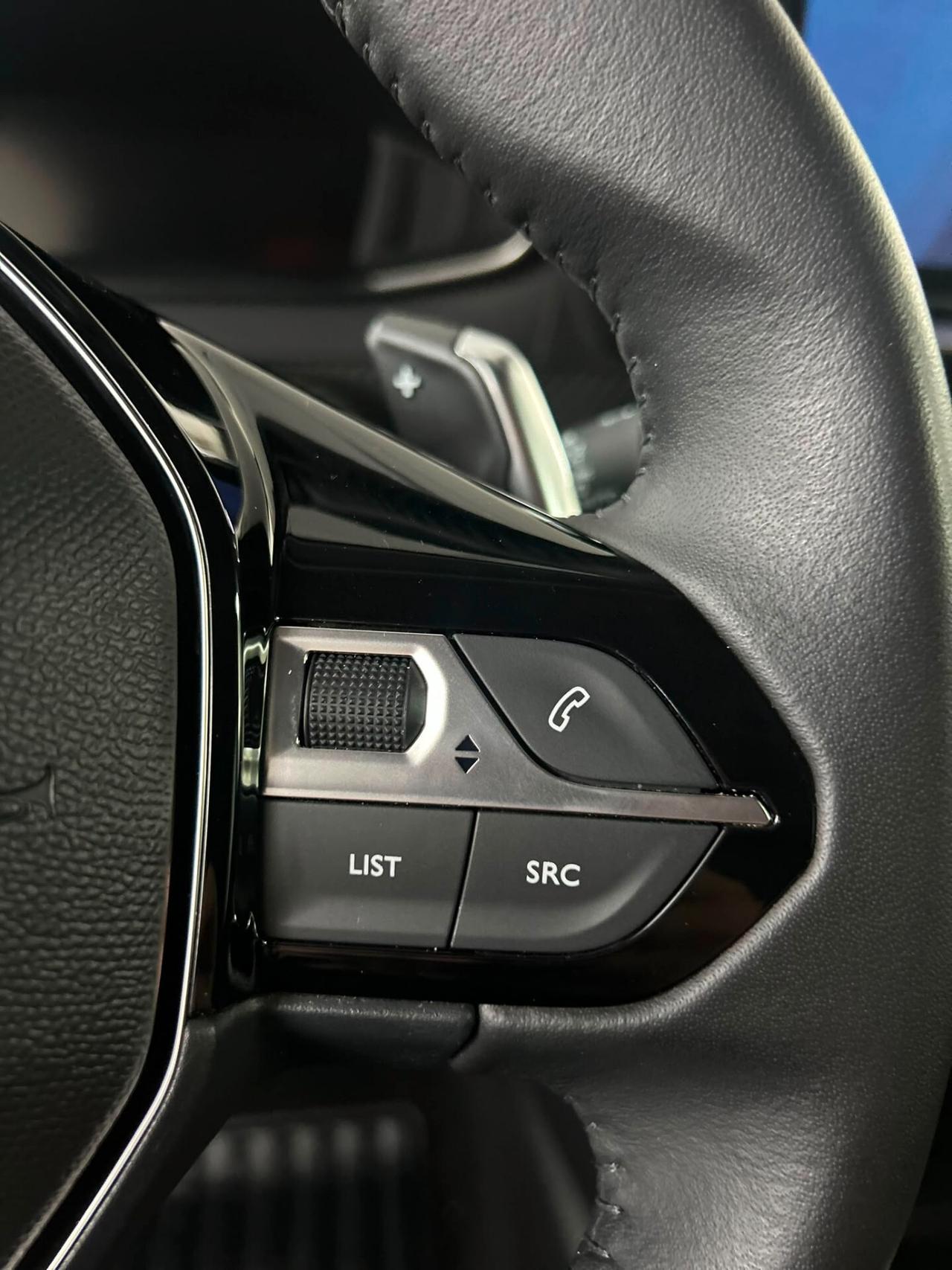 Peugeot 208 Hybrid Benzina 136 e-DCS6 Allure