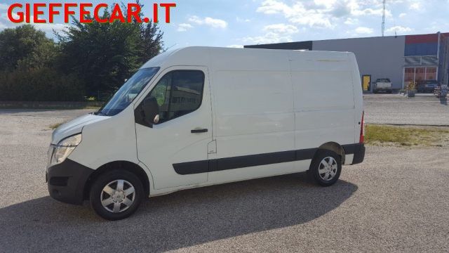 NISSAN NV400 35 2.3 dCi 125cav. Furgone Lamierato