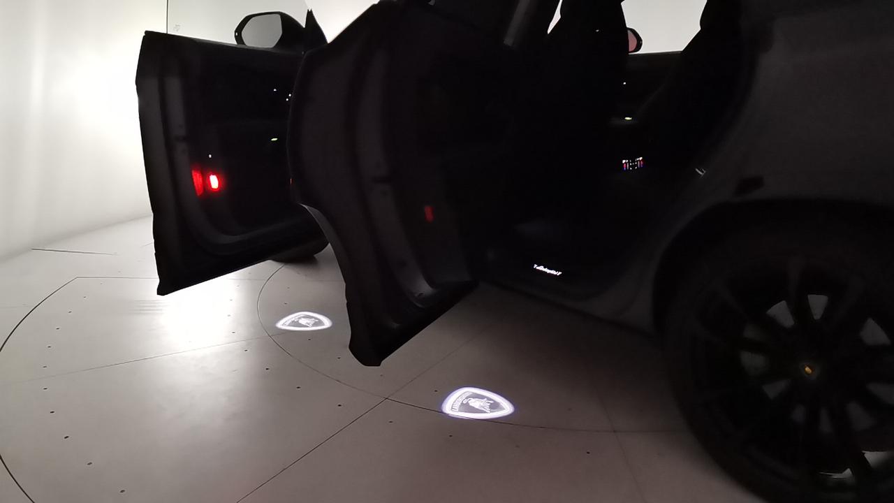 LAMBORGHINI Urus - Urus 4.0 V8 S auto
