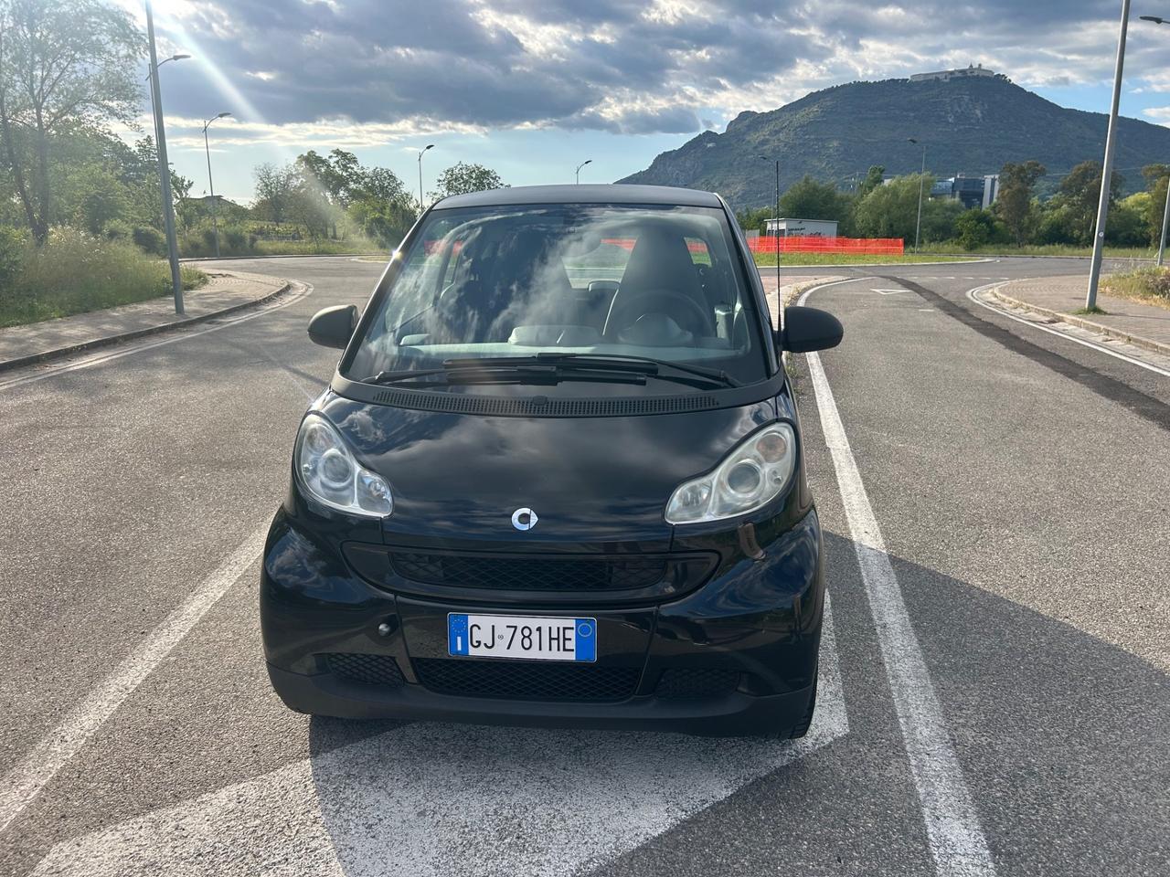 Smart ForTwo 1000 52 kW MHD coupé pure *OCCASIONE*