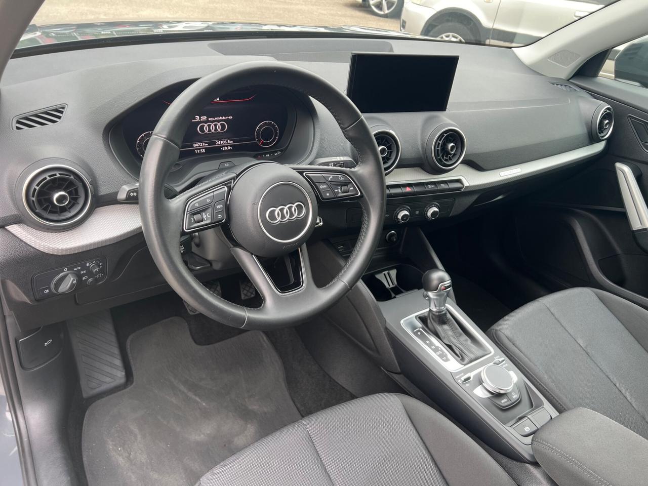 Audi Q2 40 TFSI quattro S tronic Business