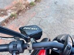 Ducati Diavel 1198 Carbon Edition "Leggi le caratteristiche"