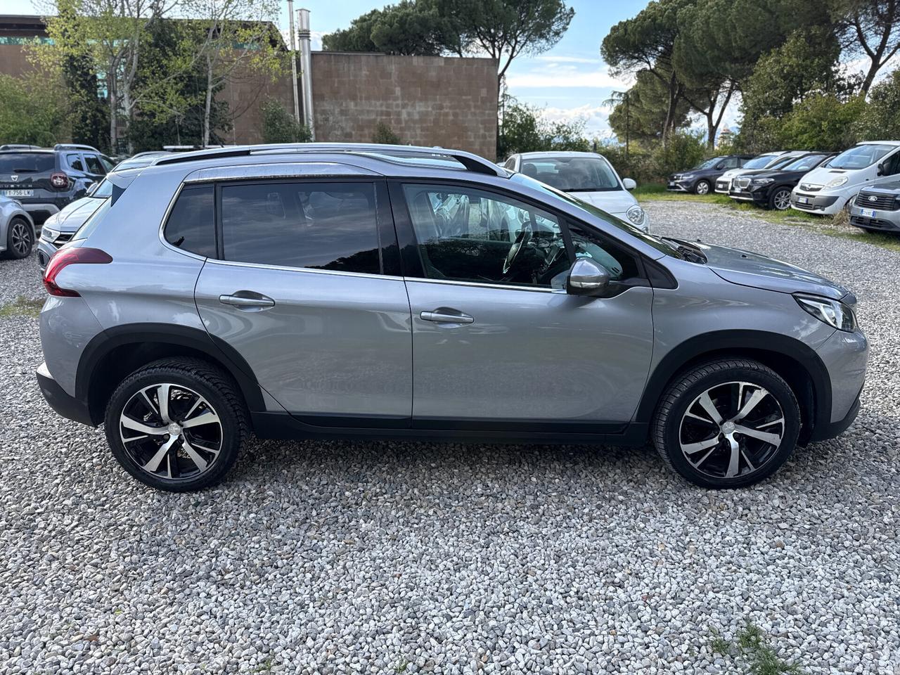 Peugeot 2008 BlueHDi 120 S&S Allure