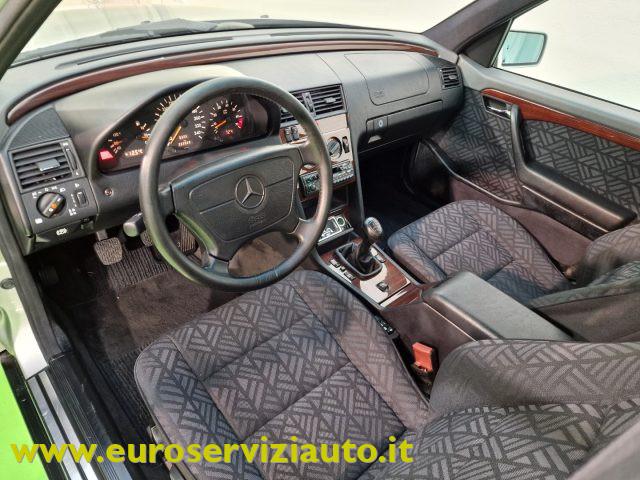 MERCEDES-BENZ C 180 cat Elegance