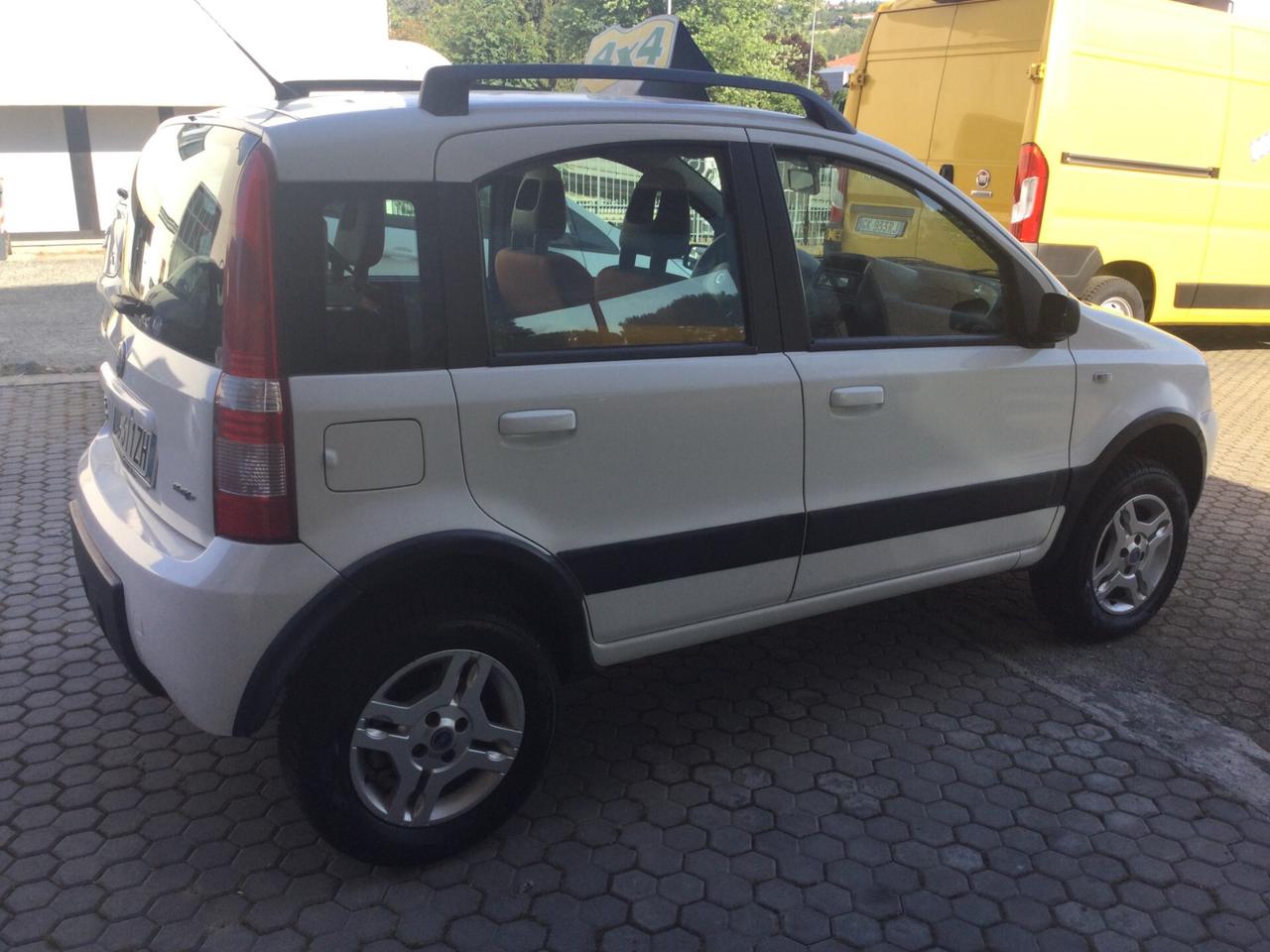 Fiat Panda 1.3 MJT 16V 4x4 Climbing