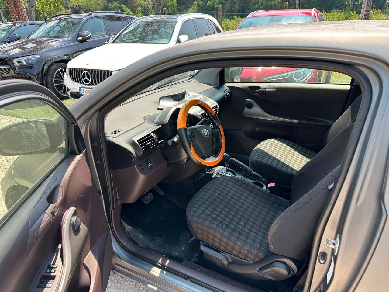 Toyota iQ 1.0 Multidrive versione lancio
