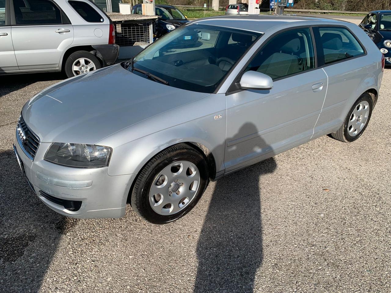 Audi A3 1.6 Attraction,Euro4, adatta a neopatentato, Unicopropietario