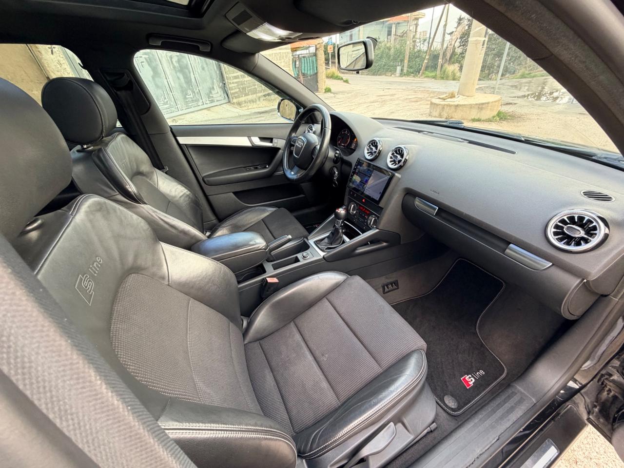 Audi A3 S Line 1.6 TDI 105 CV