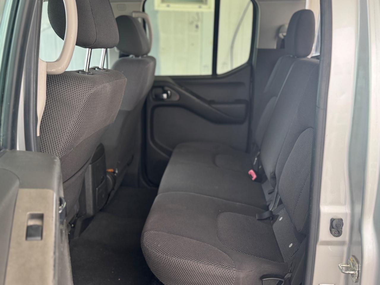 Nissan Navara 2.5 dCi 4 porte Double Cab Platinum